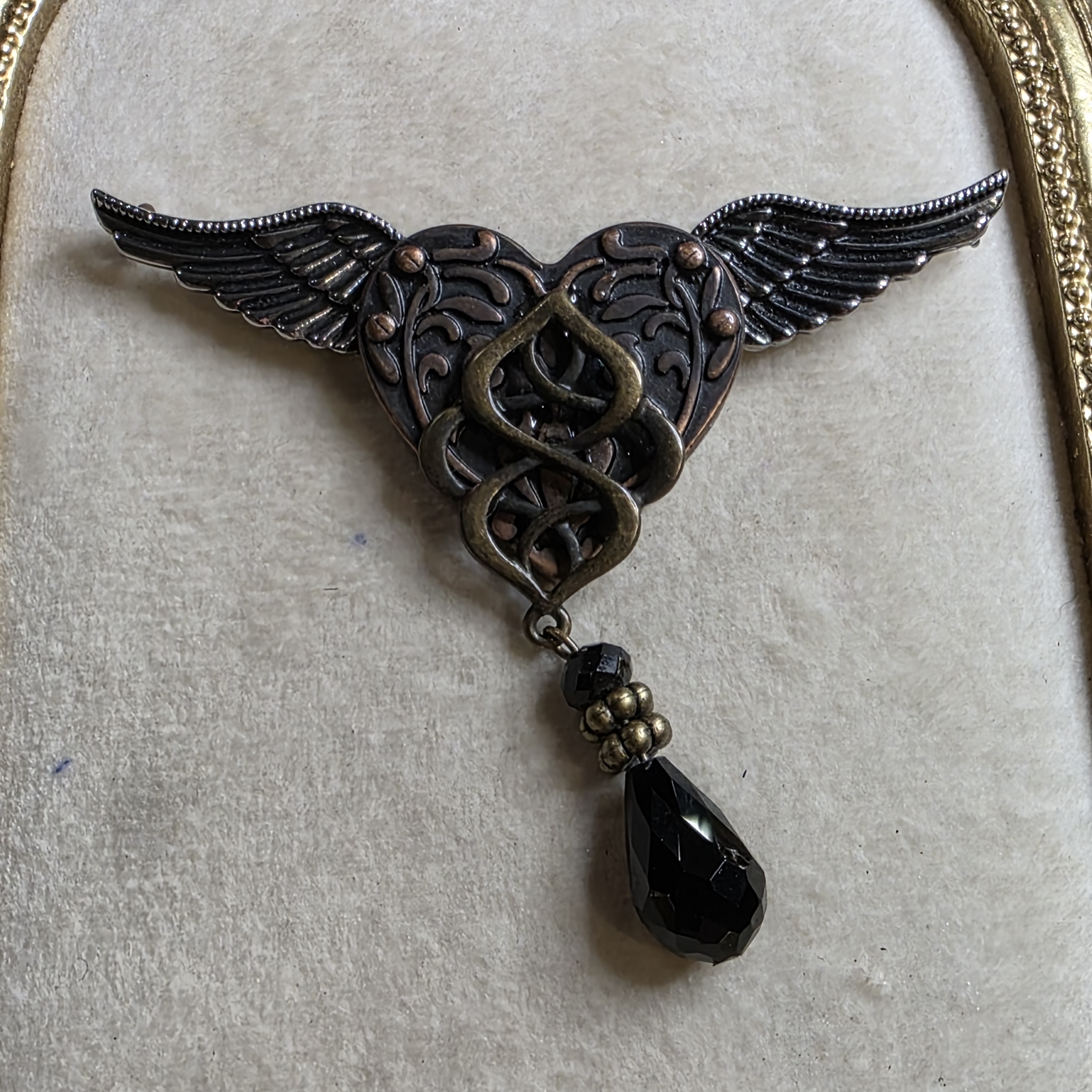 Alexas Angels Winged Heart Brooch/Pendant With Black Gemstone